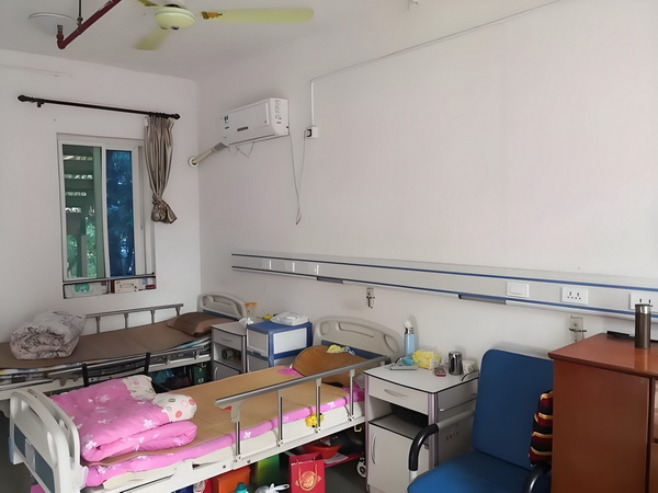 福田深圳入户办理_姜文生涯唯一失败作品？且慢 门打开的家想借之手情敌警察