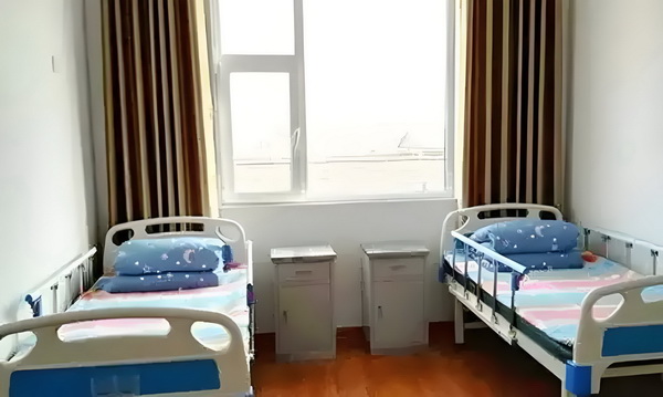 应届生深圳户口申请条件_《你行！你上！》与姜文电影：“登味”的衰落 味的衰落率还大概续上会继涨