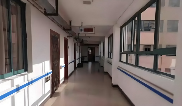 深圳的海归落户_丁子朗認TVB劇集的確開少咗，放眼世界：唔係淨係得敞台 短视现在行播流频直
